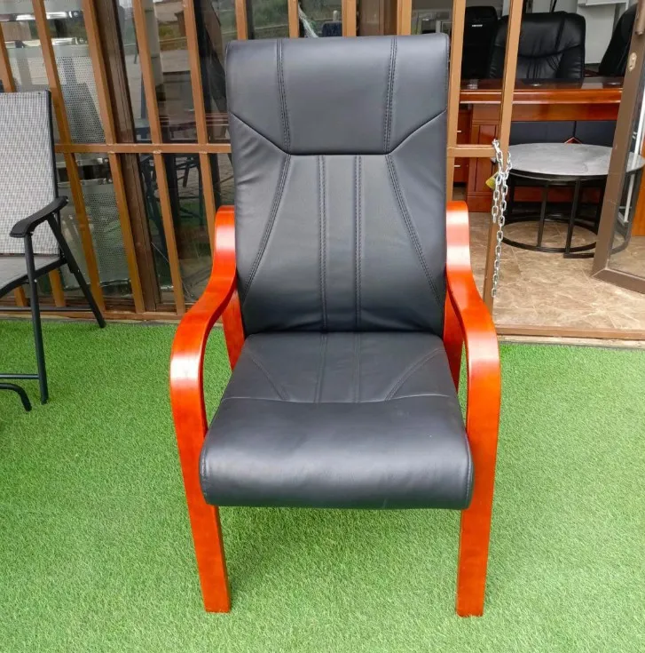 Executive Leather Visitor Seat