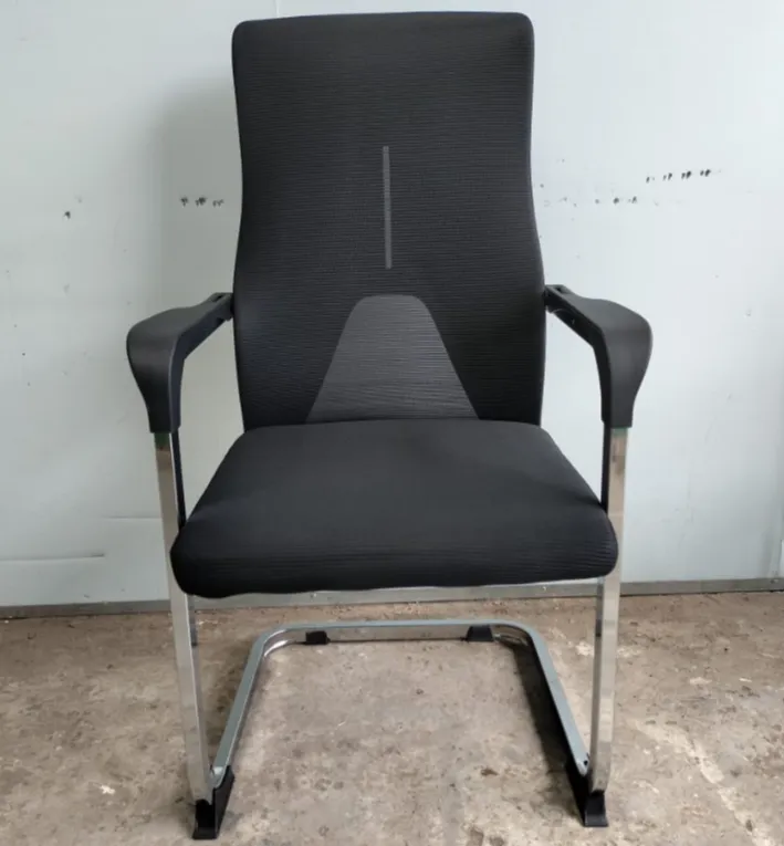 Cantilever Mesh Visitor’s Seat view 2