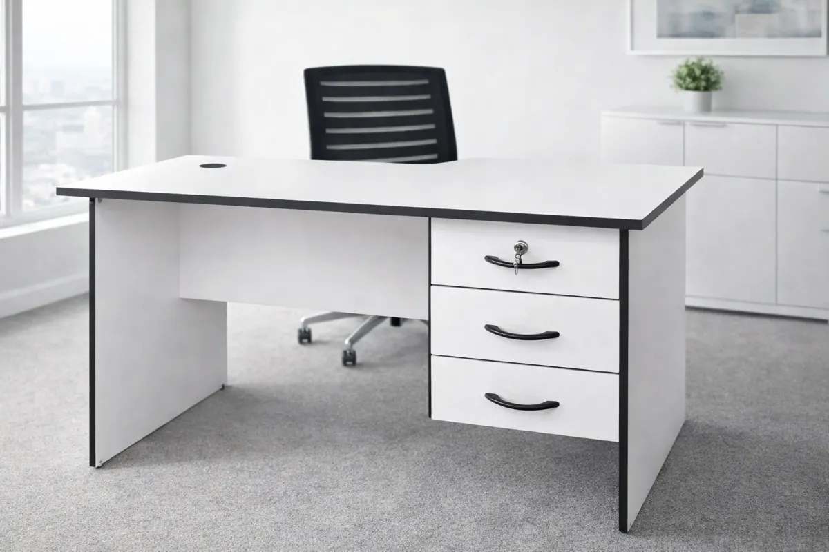 1.4m Small Office Desk
