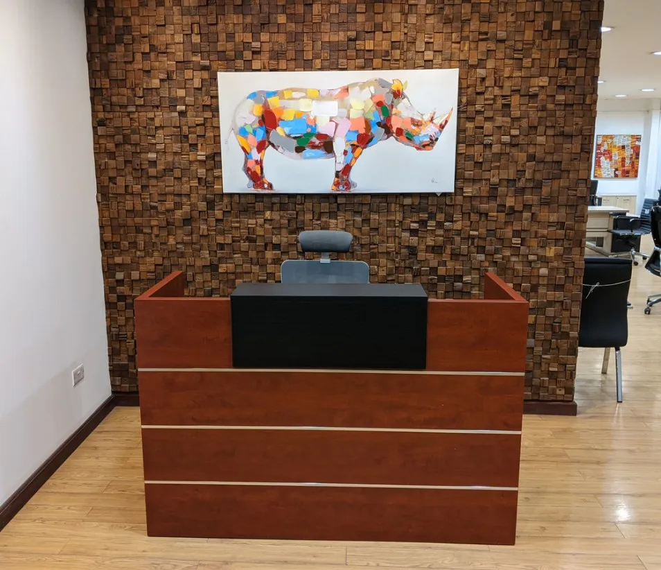 1.6m Red Apple Reception Counter